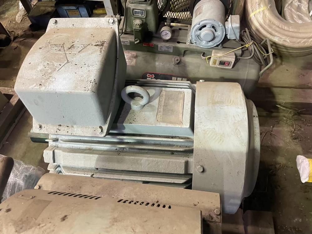 三菱製モーター SF-KH 55kW(中古)の写真(5枚目)