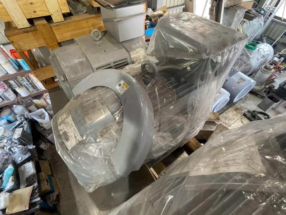 東芝製モーター SF-TH 37kW（中古）の写真（4枚目）