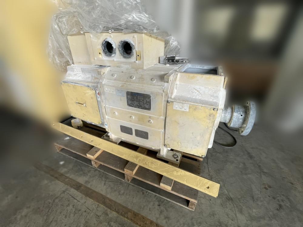 【中古】東洋電機製造製モーターの注目画像