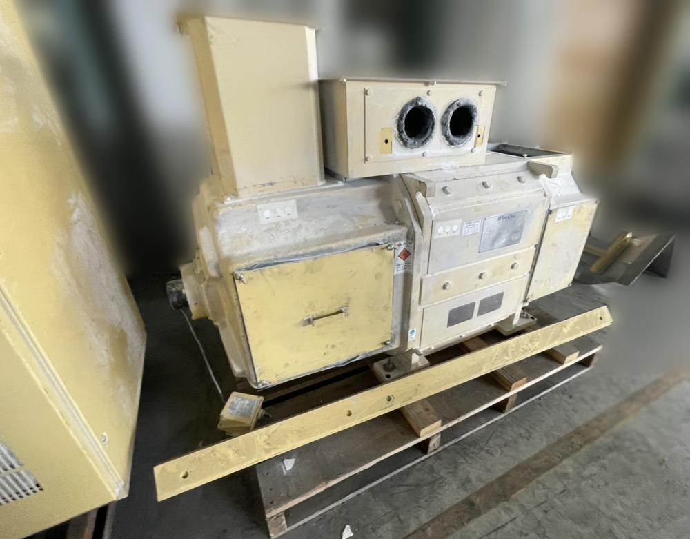 【中古】東洋電機製造製モーターの詳細画像｜3枚目