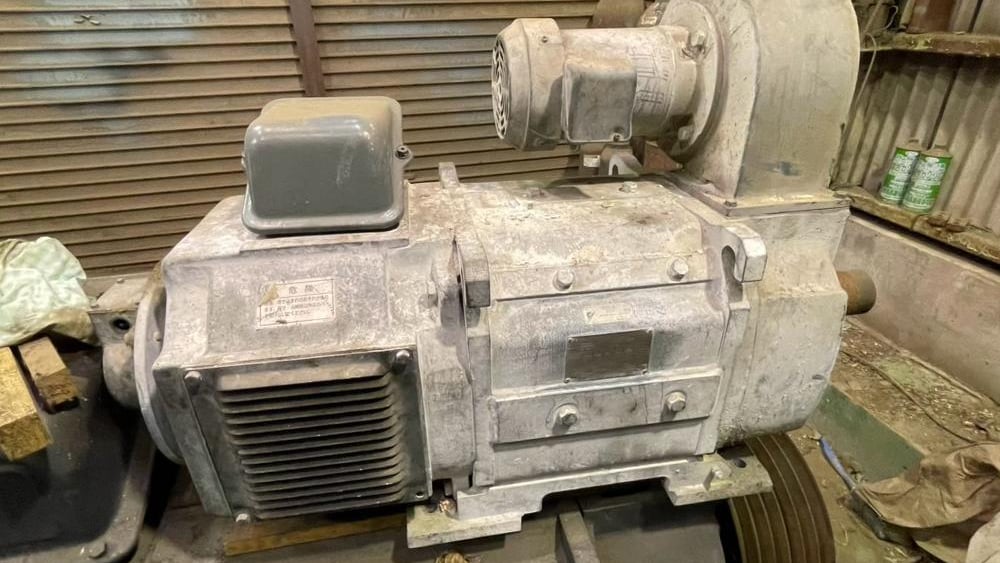 【中古】安川電機製モーターのサムネイル