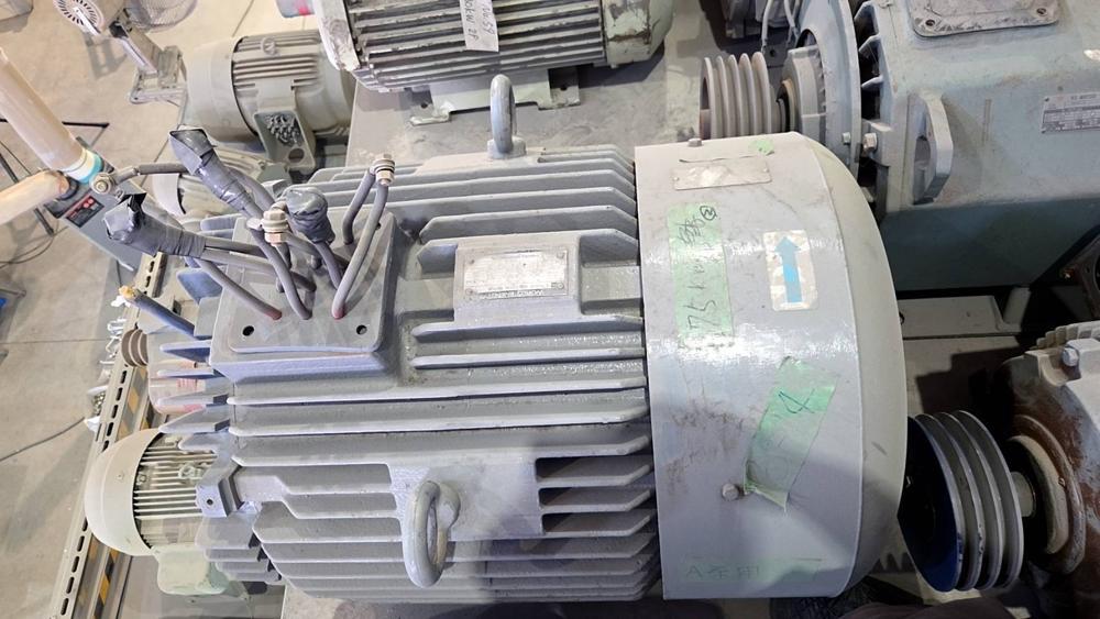【中古】東芝製モーターのサムネイル