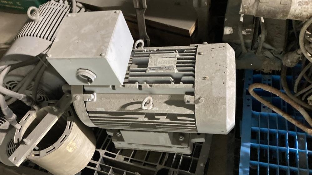 【中古】日立製モーターのサムネイル